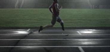 成人奔跑素材视频大全,捕捉成人风采的精彩瞬间